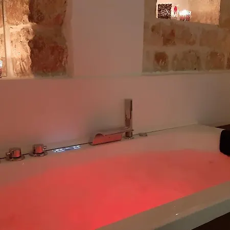 Dimora Ducabianco Bed and breakfast Monopoli